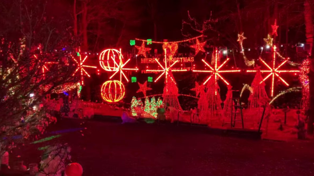 
New Jersey Record-Breaking Christmas Lights: Festive Cheer or Neighborhood Nightmare!
