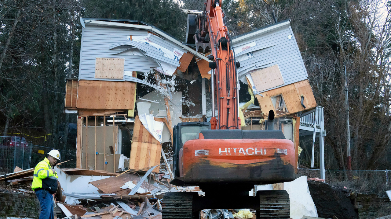 Student Murder House Demolished at University of Idaho Amid Trial Concerns!