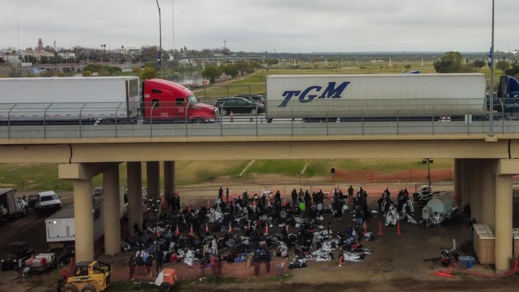 Shocking: Convoy Calling Themselves ‘God’s Army’ to Protest Border Situation in Texas ‘Biblical, Historic Moment’!