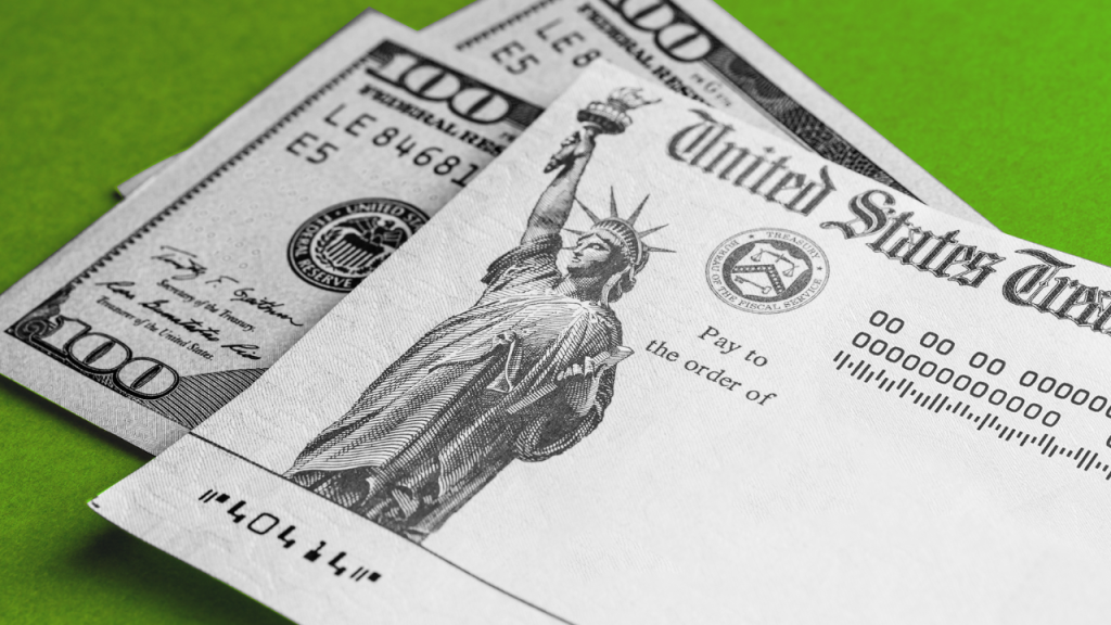Breaking News: Seniors Await $2,000 IRS Stimulus Check Announcement!