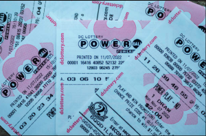 dc-resident-asserts-340-million-owed-due-to-incorrectly-posted-powerball-numbers