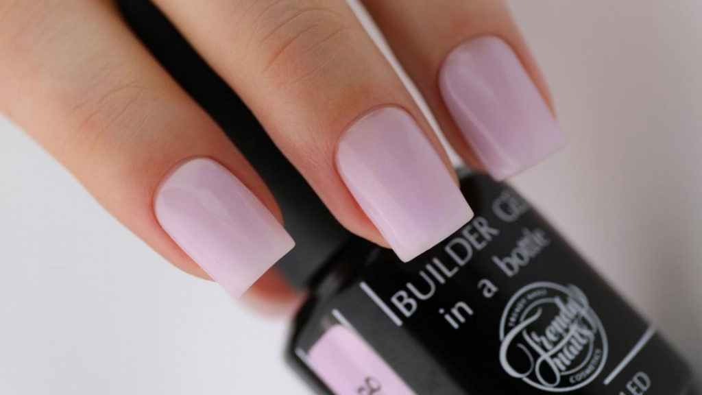 Builder Gel on Press-On Nails: Tips and Tricks for a Flawless Finish!