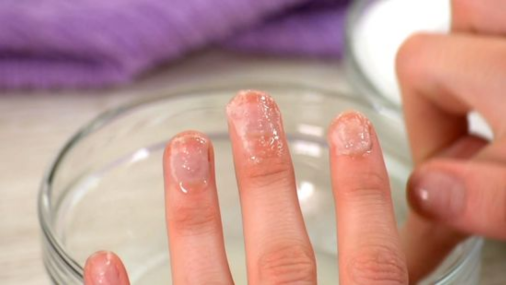 How to Remove Gorilla Glue from Fake Nails: A Short Guide!