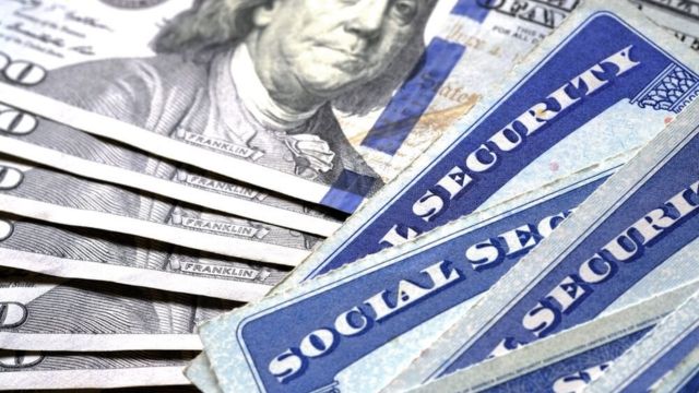 Social Security’s Biggest Payout Ever Date, Amount, and Who’s Eligible for the Retirement Benefit (1)