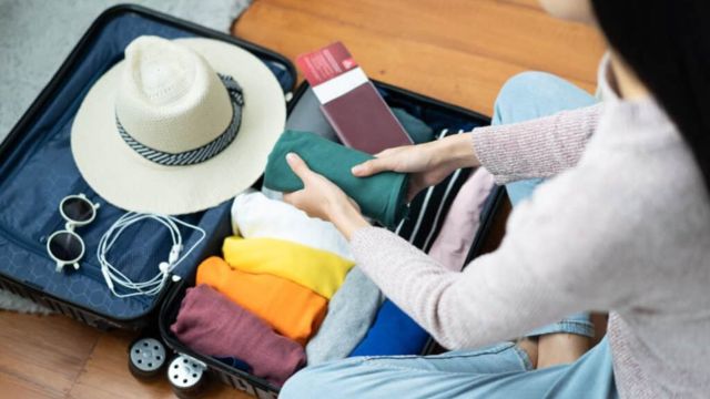 10 Dangerous or Prohibited Items You Can’t Take in Your Checked Luggage in Illinois, Wisconsin, and Iowa (1)