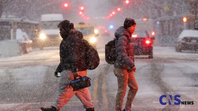 New York Weather Alert 10 Inches of Snow Expected by Thursday, Temperatures Drop to 20s (1)